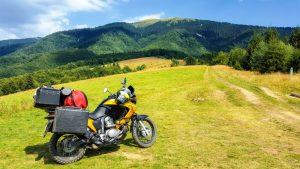 motor 300x169 - Wyposażenie turysty motocyklowego